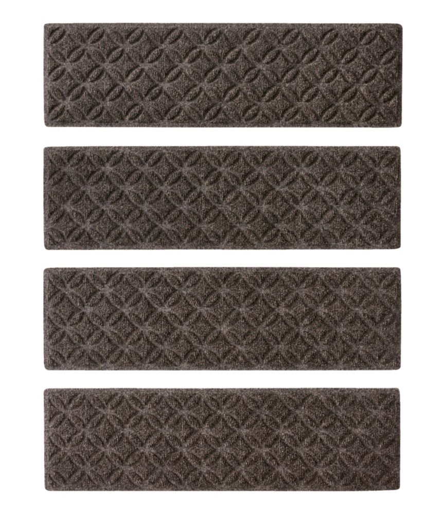 Heavyweight Recycled Waterhog Stair Tread, Geometric Rings - US 3026