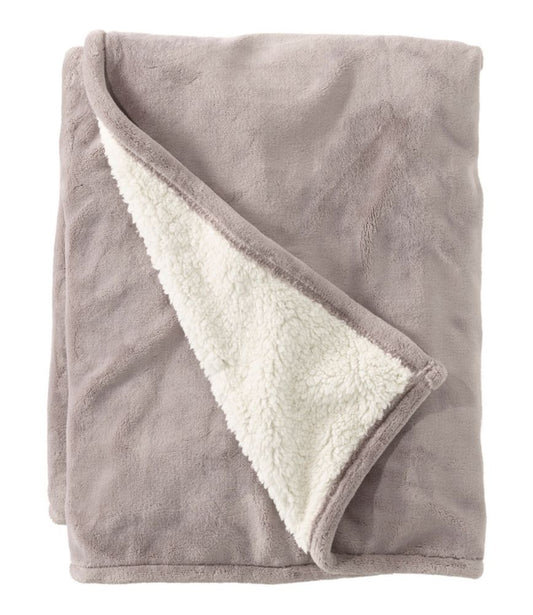 Wicked Plush Sherpa Throw - US 9386