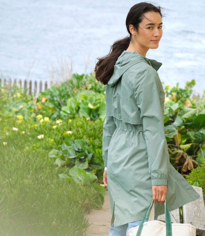 Women's Wharf Street Raincoat - US 5241